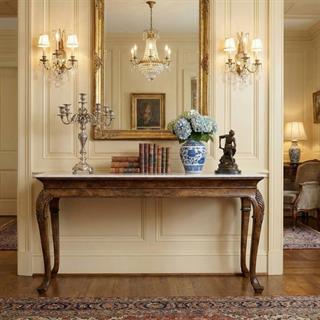 Jonathan Charles Brown Mahogany Konsol