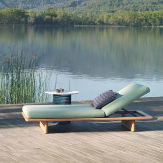 Kettal Mesh Tuff Corten Yuvarlak Yan Sehpa