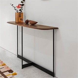 Ligne Roset Istrana Console