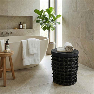 Ligne Roset Jacinthe Black Sepet