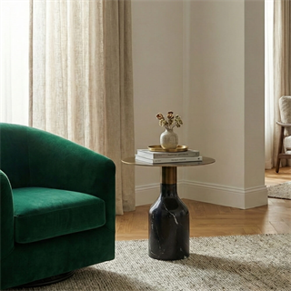 Ligne Roset Oxydation Mermer Tabanlı Orta Sehpa