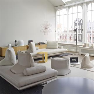 Ligne Roset Oda Anthracite Yan Sehpa