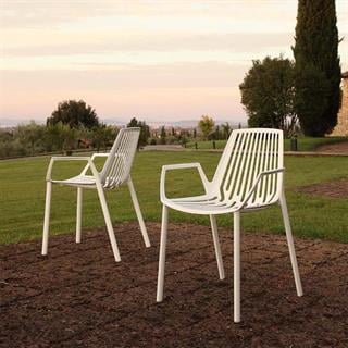 Fast Rion White Armchair
