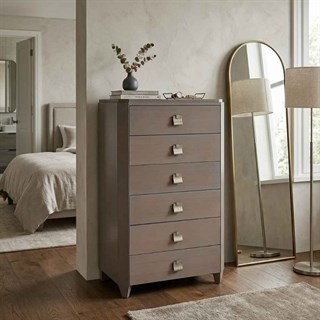 Selva Dresser with Drawers