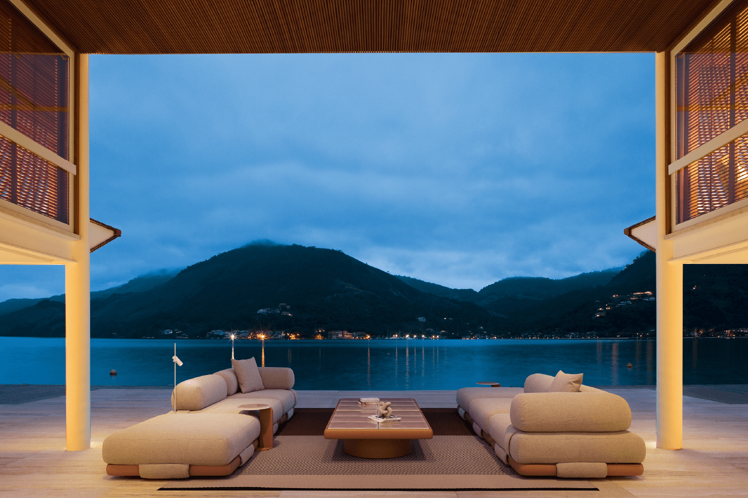 Outdoor Seating Groups