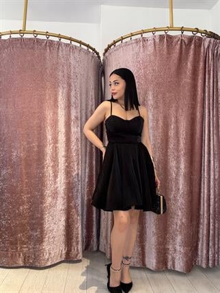 Ayarlanabilir Askılı Saten Elbise Siyah