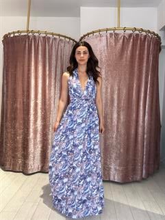 Desenli Boyundan Bağlamalı Uzun Elbise 