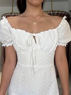 Kendinden Desenli Balon Kol Uzun Elbise Beyaz