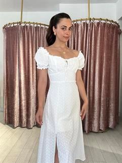 Kendinden Desenli Balon Kol Uzun Elbise Beyaz