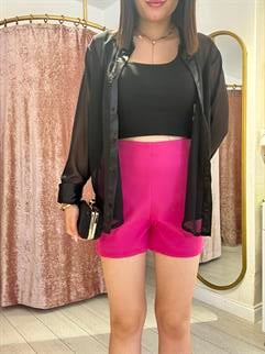 Saten Yaka Detaylı Tül Gömlek Siyah