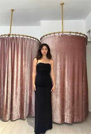 Sırt Detay Uzun Gece Elbisesi Siyah