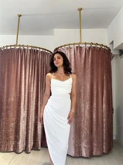 Yan Detay Yırtmaçlı Uzun Elbise Beyaz