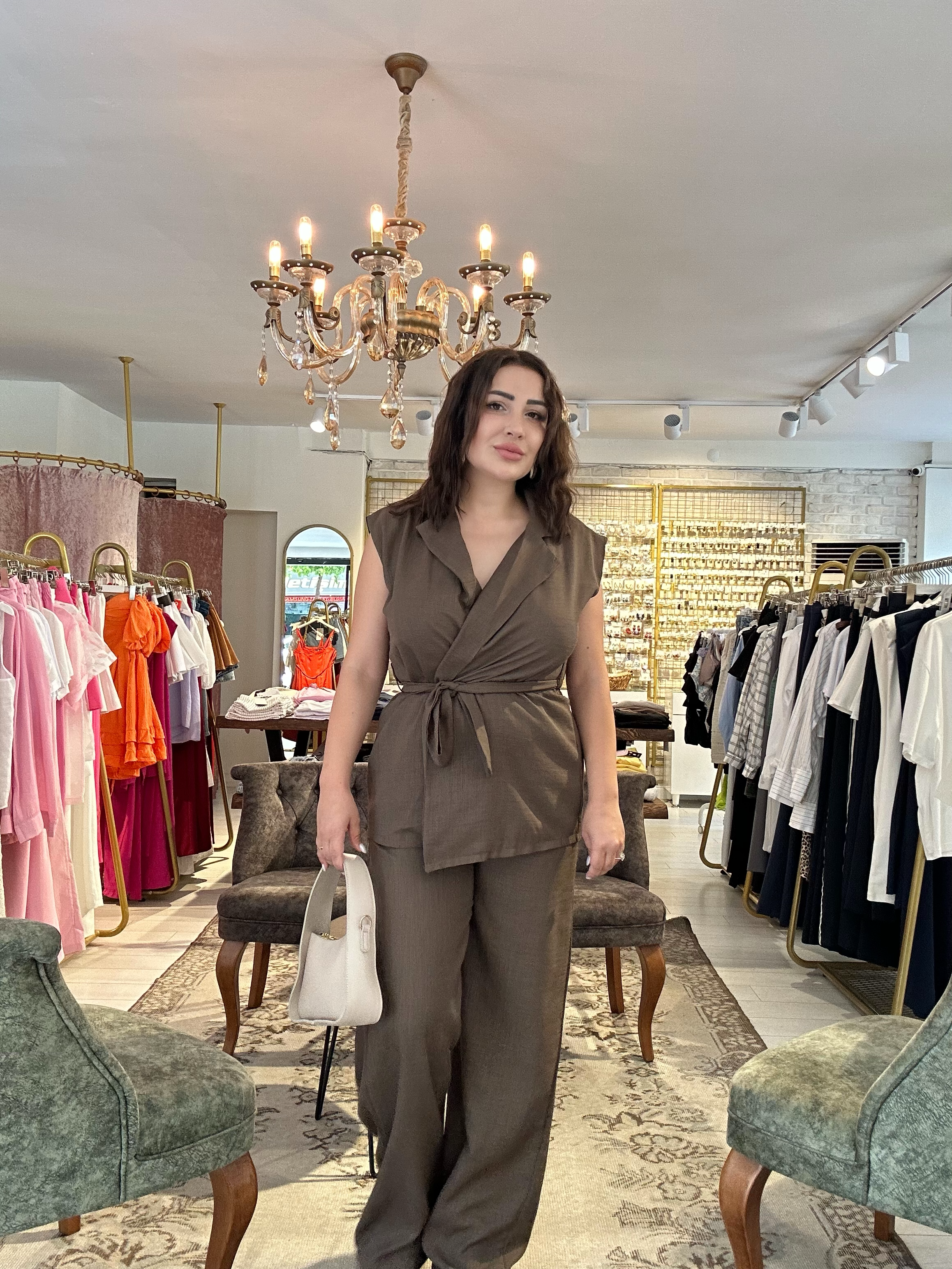 Belden Baglamalı Yelek Pantolon Takım Kahverengi