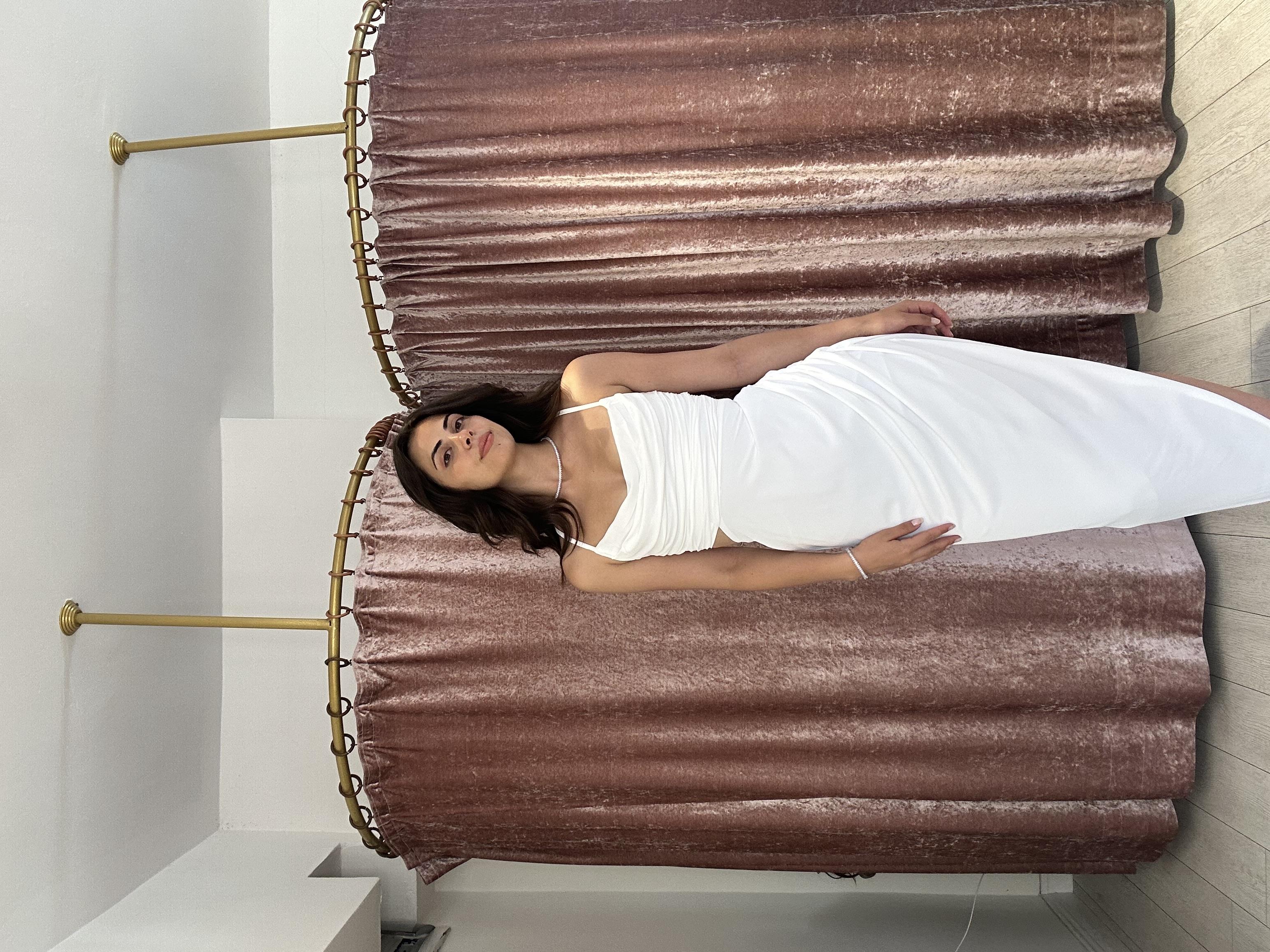 Yan Detay Yırtmaçlı Uzun Elbise Beyaz