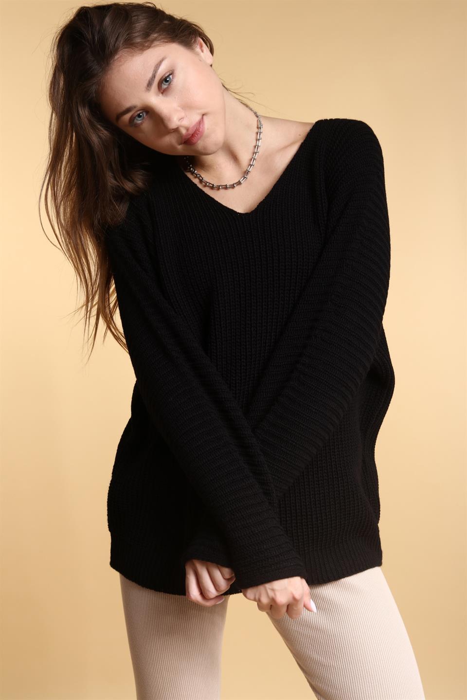 siyah-oversize-salas-v-yaka-triko-kaza-a653-1.jpg