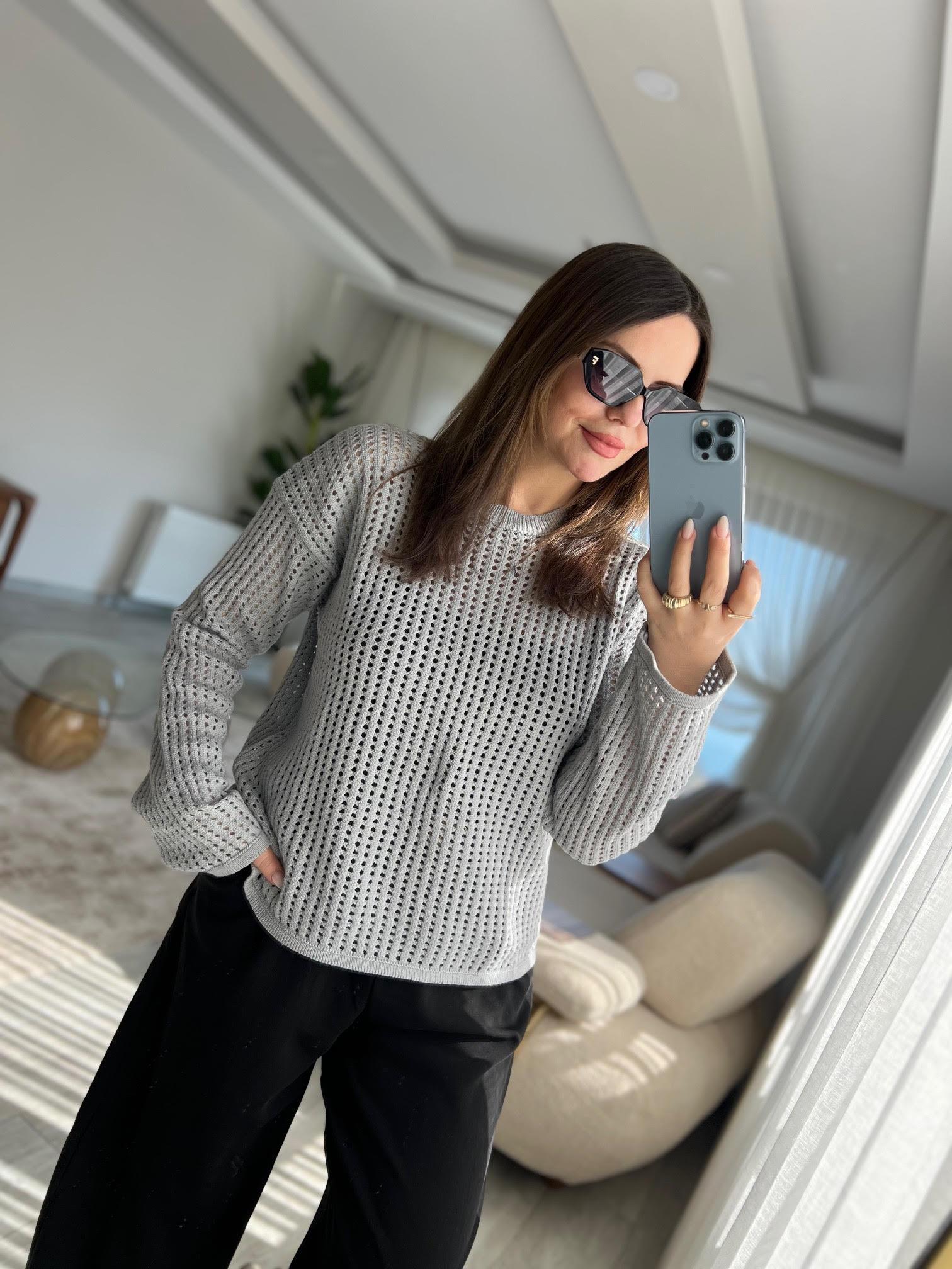 0148 Delikli Triko GRİ