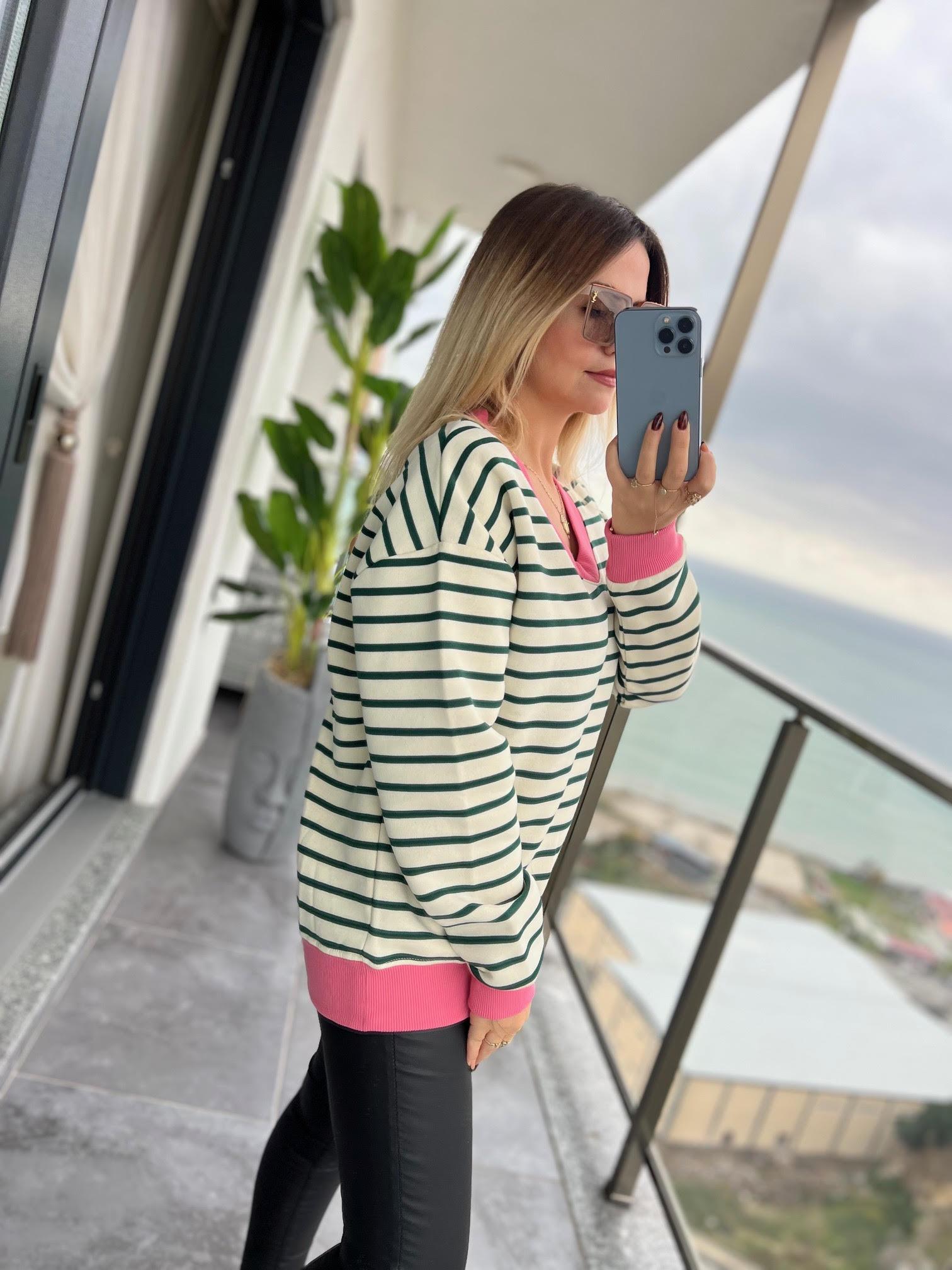 019 V Yakaı İçi Şardonlu Sweat YEŞİL