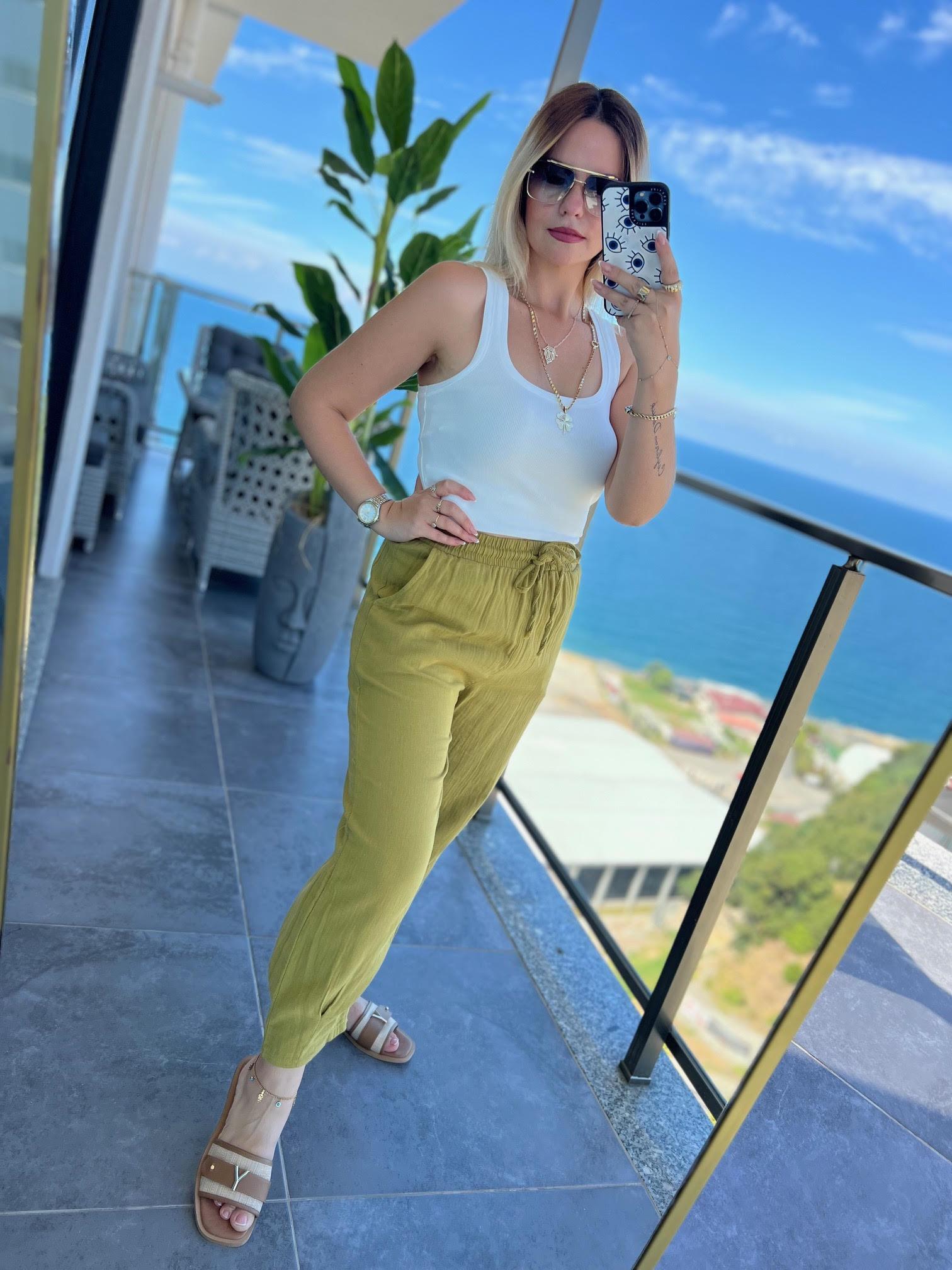 0255 Paçası Pilili Pantalon YEŞİL