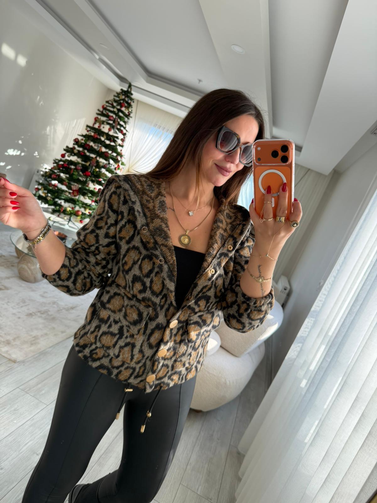 1005  Leoparlı Kapüşonlu Hırka LEOPAR