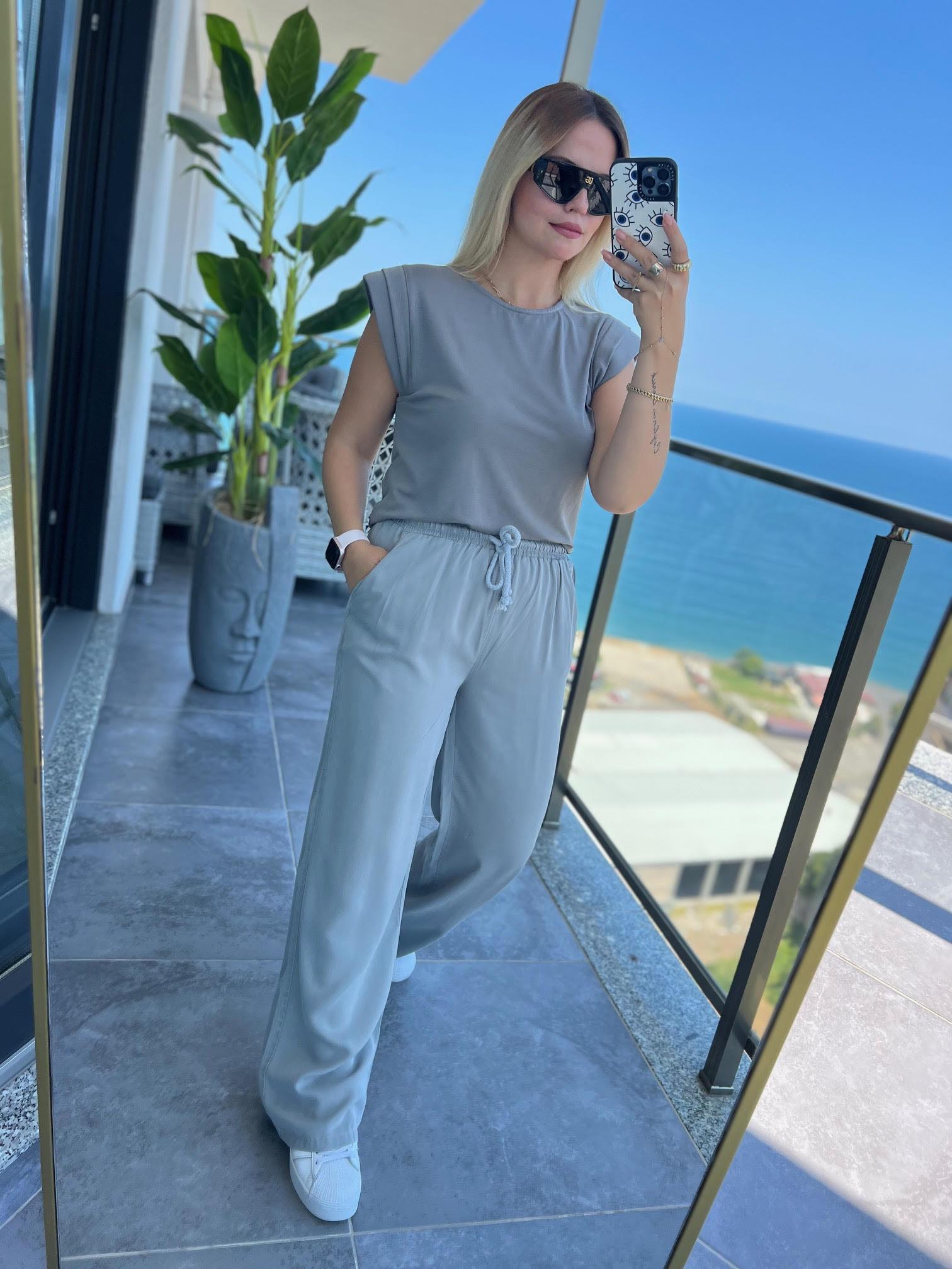 1016 Omuzu Süngerli Bluz ANTRESİT
