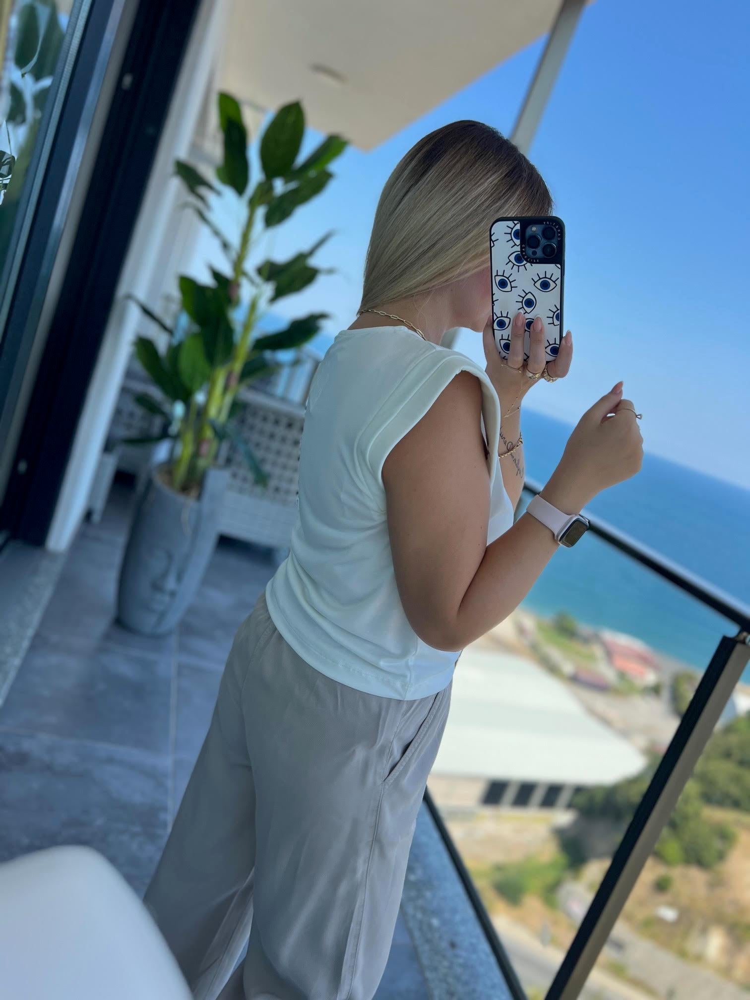 1016 Omuzu Süngerli Bluz BEYAZ