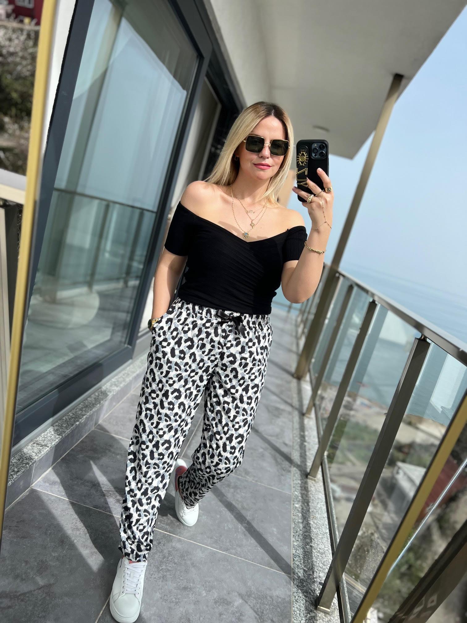 10528 Bardot Yaka Triko Top SİYAH