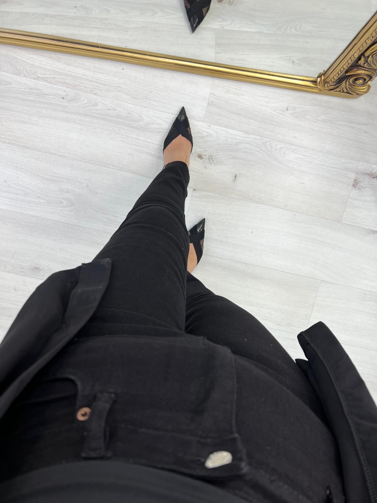 1069 Jean SİYAH