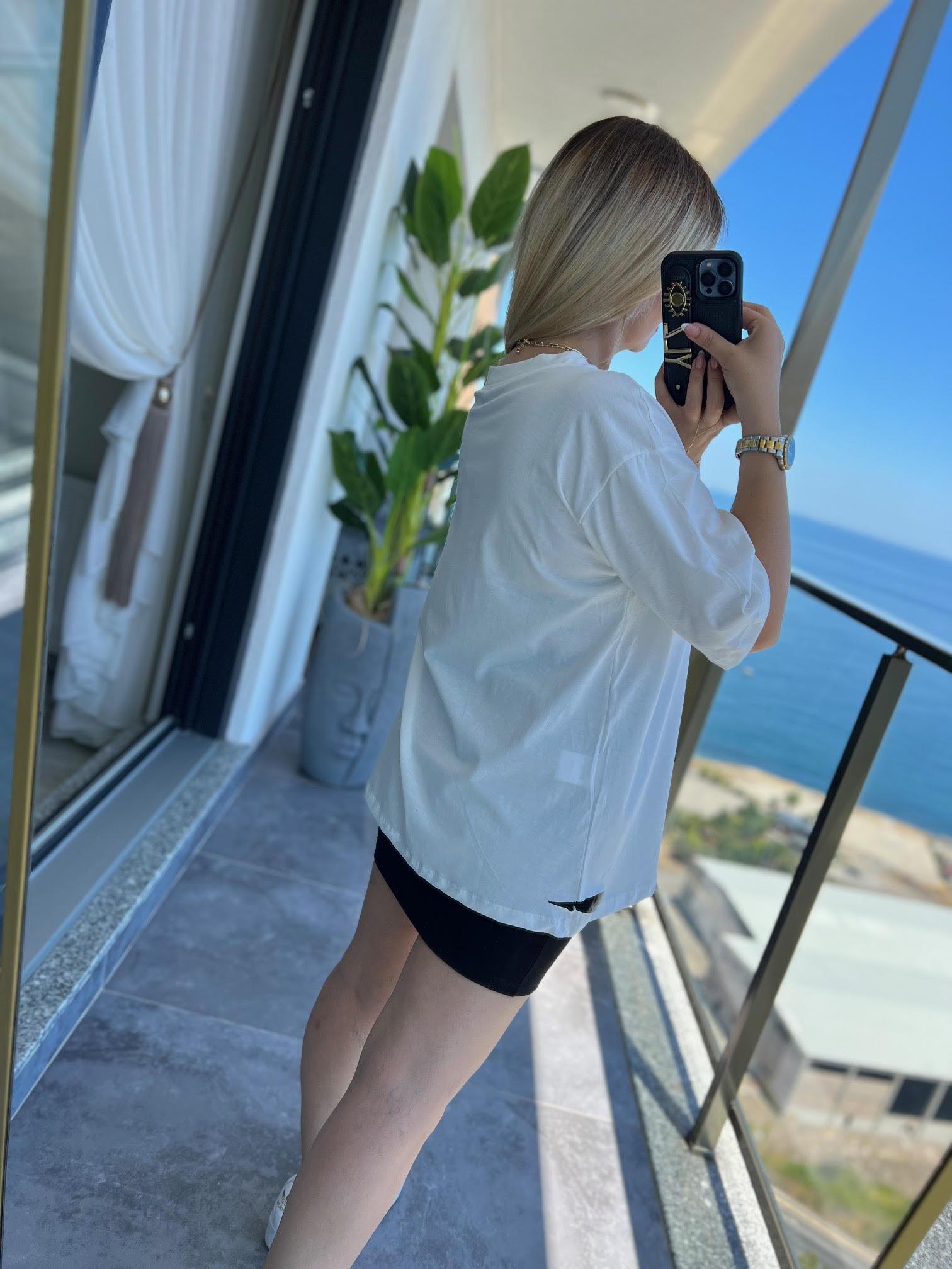 1603 Yandan Yırtmaçlı Tshirt BEYAZ