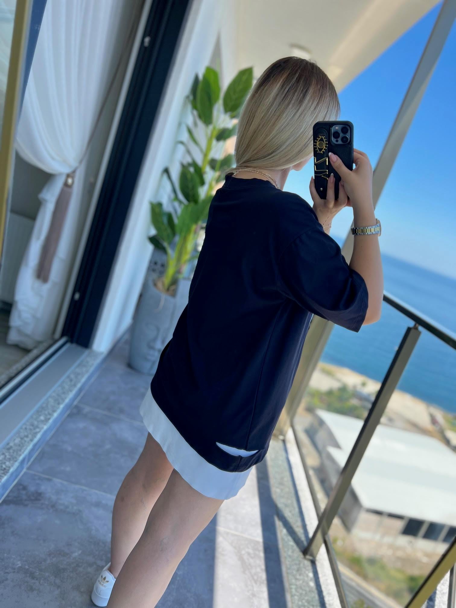 1603 Yandan Yırtmaçlı Tshirt LACİVERT