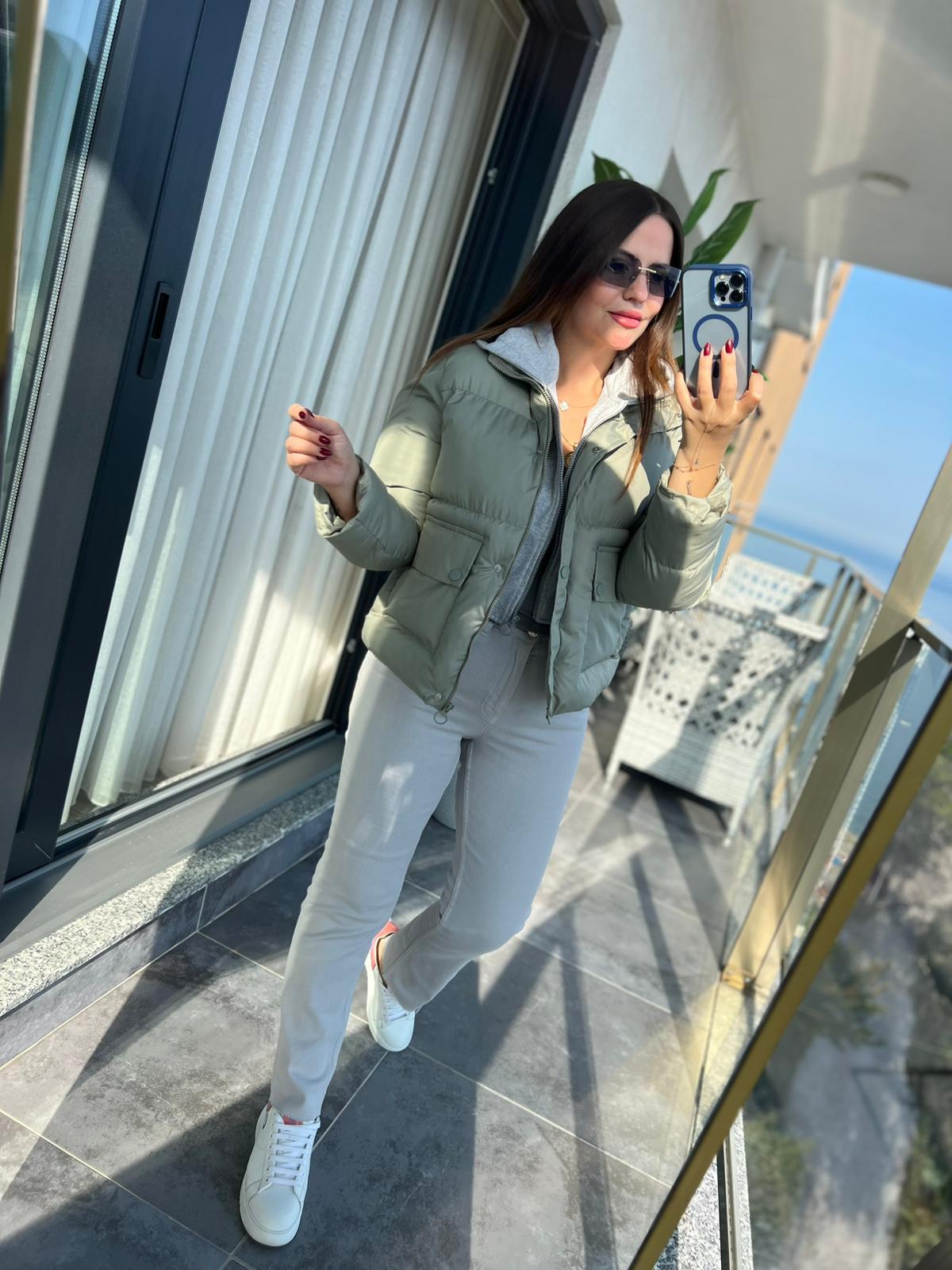 2148 Gri Kapüşonlu Şişme Mont MİNT