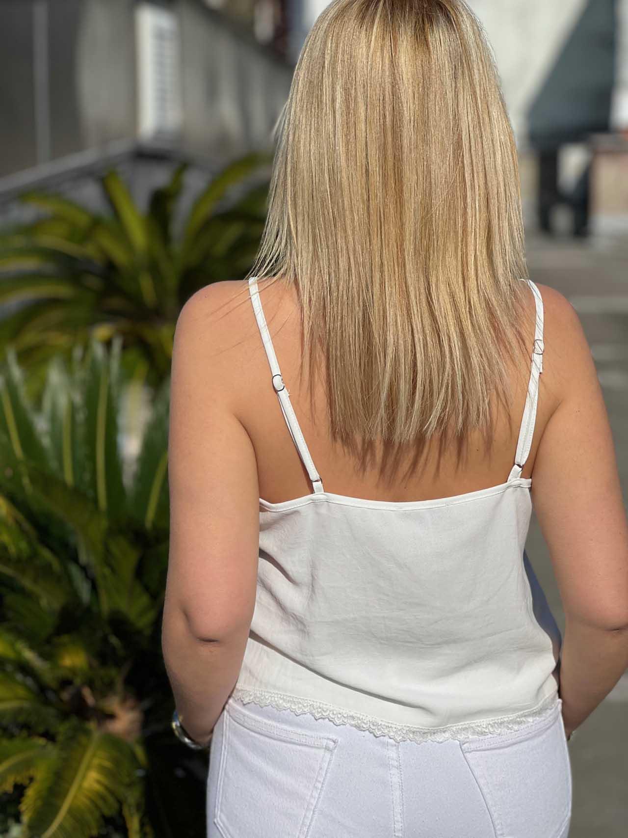 22Y23064 İp Askı Dantel Detay Bluz BEYAZ