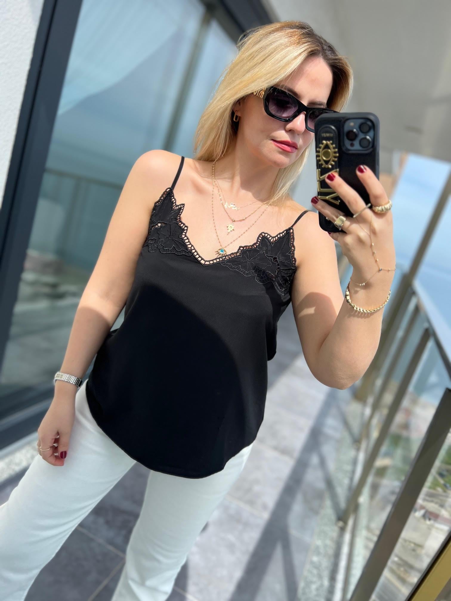 23444 Ajur Detaylı Bluz SİYAH