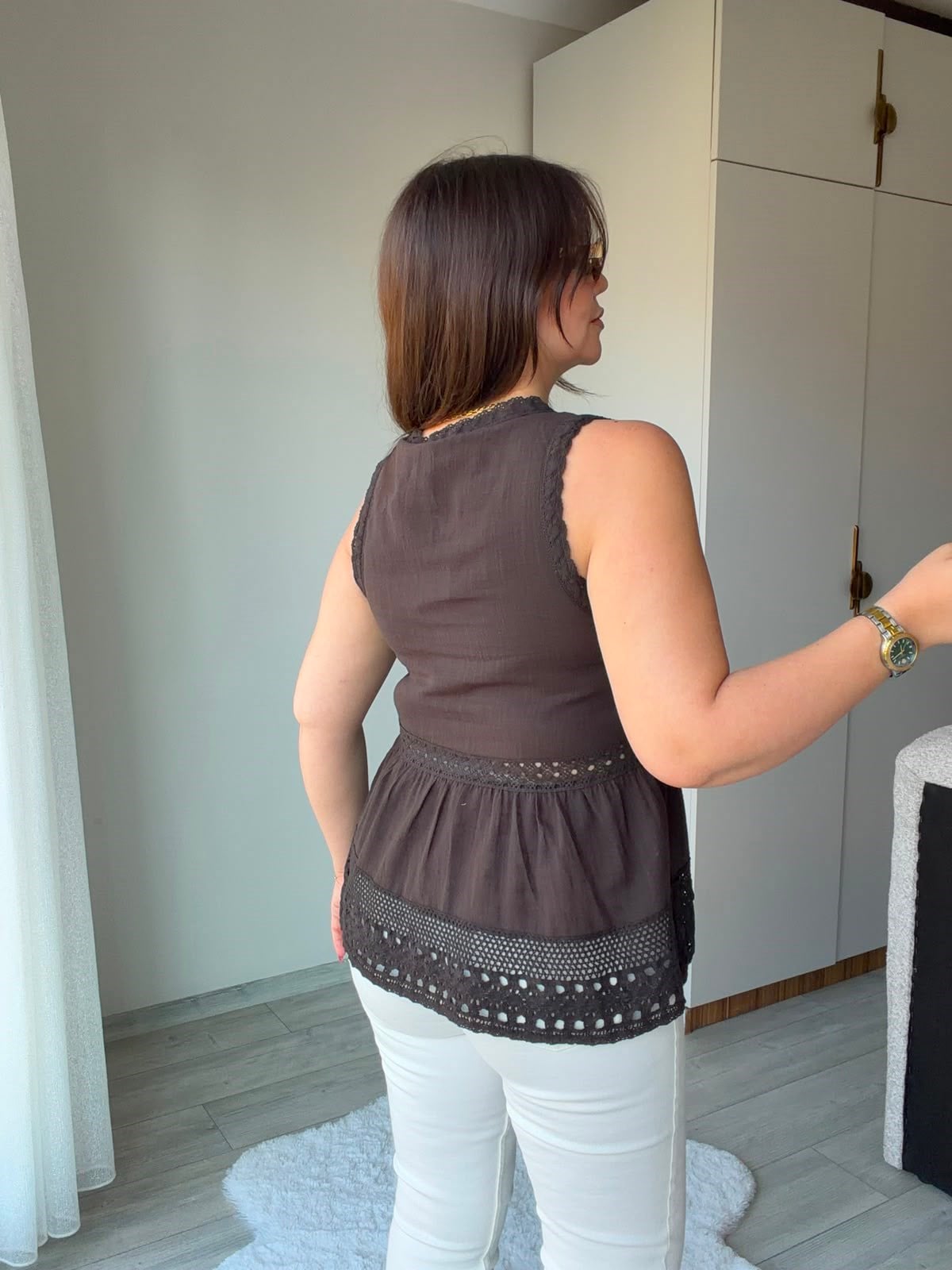 2347 Dantel Detaylı Nakışlı Bluz KAHVE