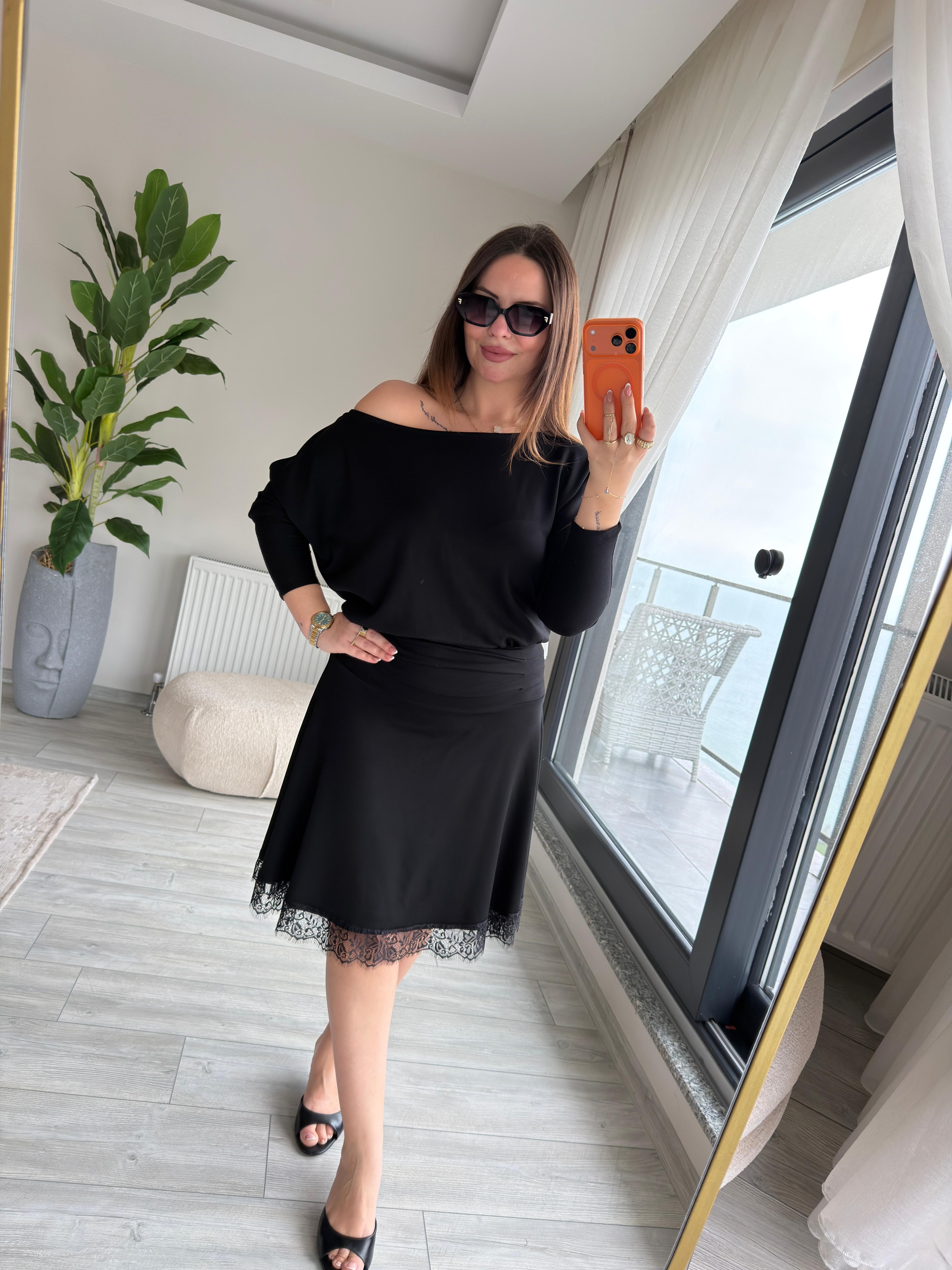 2380 Ön Pileli Dantelli Elbise SİYAH