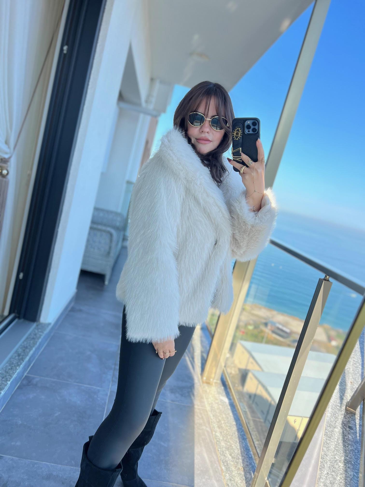 2429 Araboy Lolita Kürk BEJ