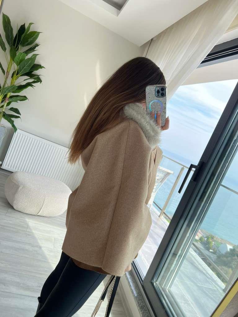 2805 Peluş Yaka Kemerli Panço CAMEL