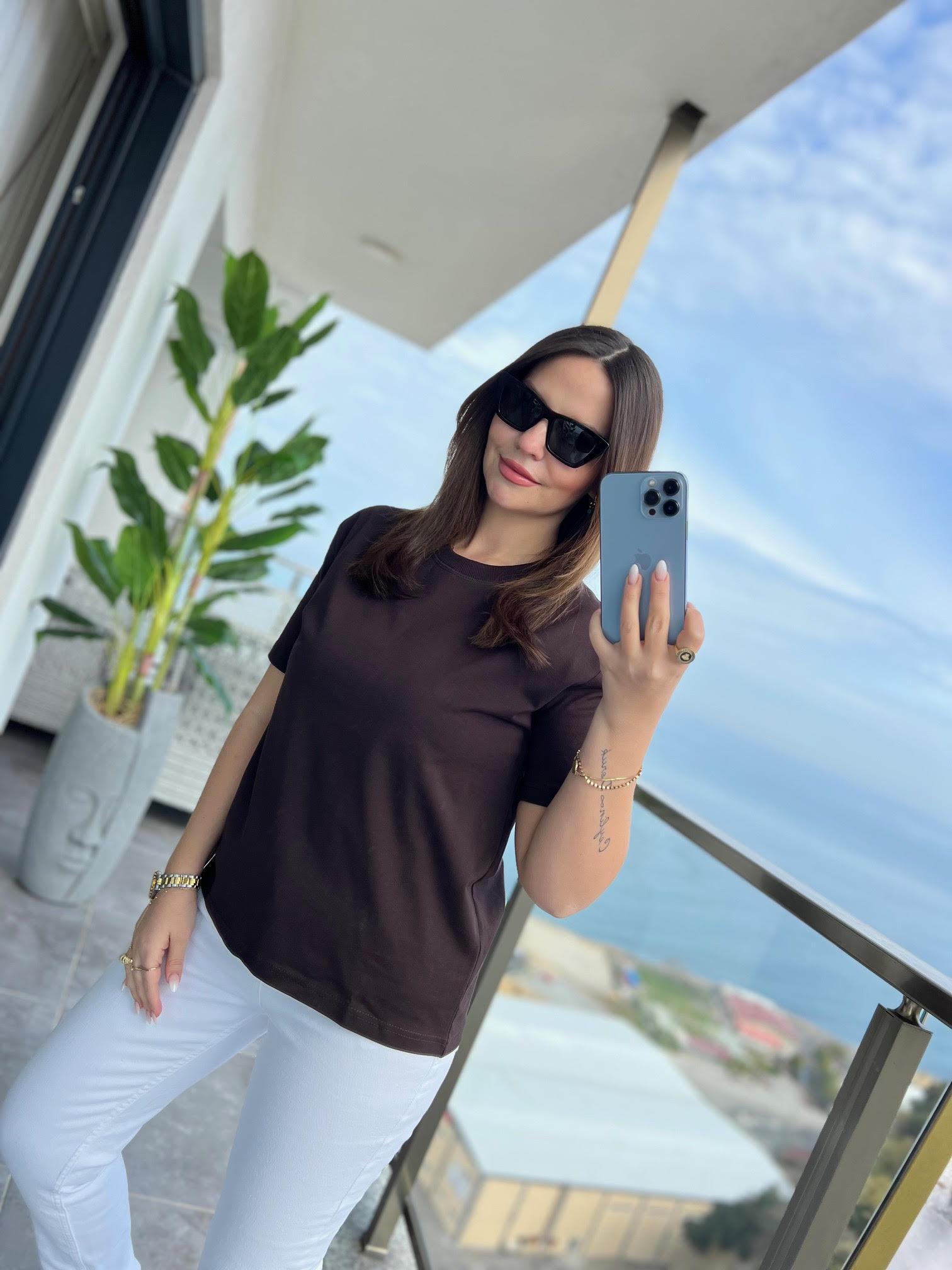 30312 Dekoratif Dikişli Tshirt KAHVE
