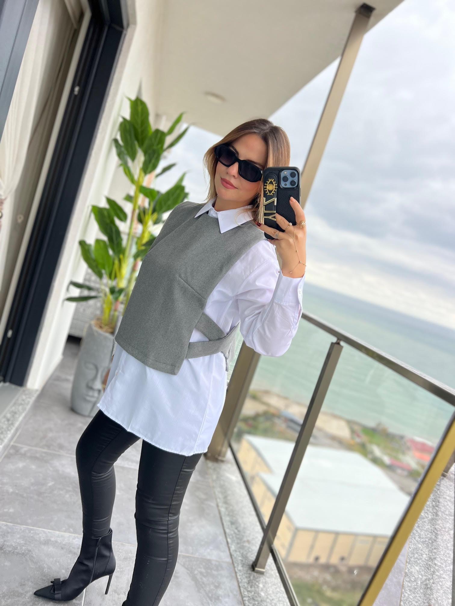 34140 Poplin Gömlekli Kısa Süveter GRİ