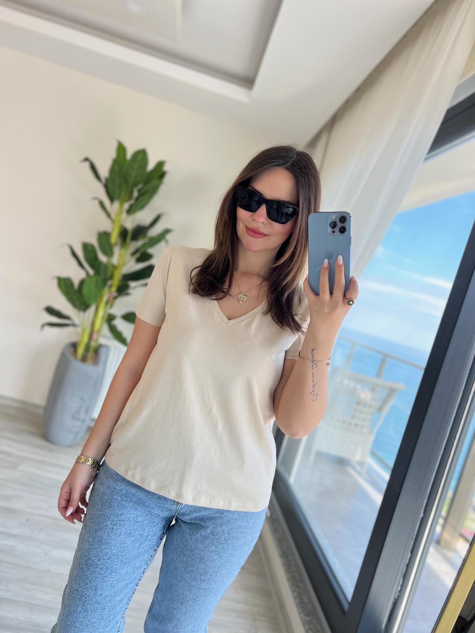 3470 V Yaka Basic Tshirt BEJ