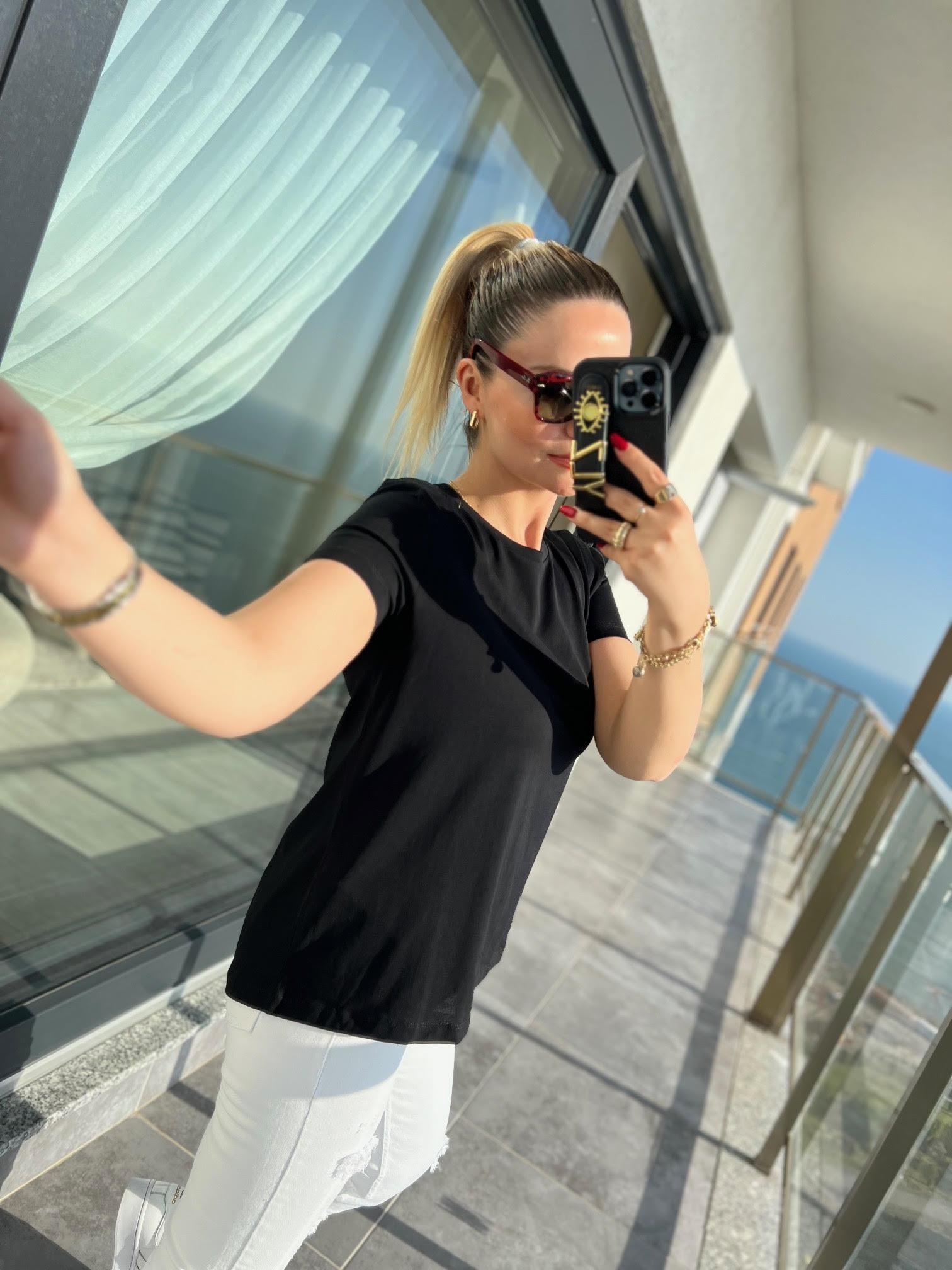 3471 Yuvarlak Yaka Basic Tshirt SİYAH
