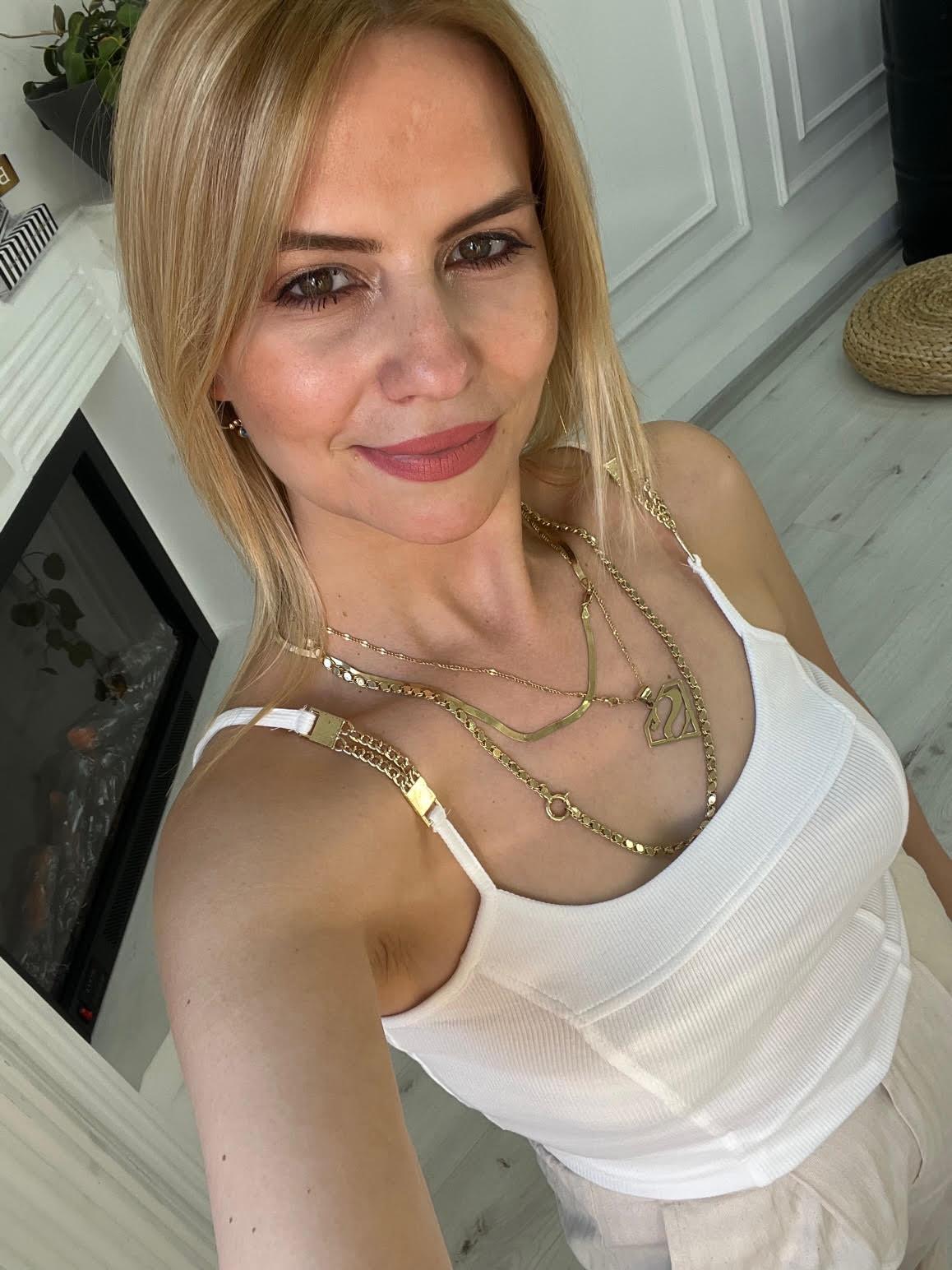 4601 Atlet BEYAZ