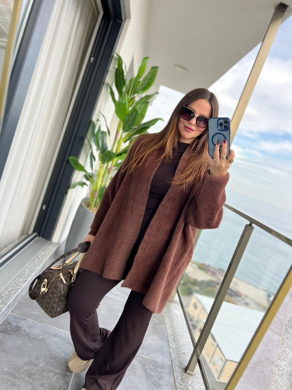 4602 Kısa Yumoş Hırka KAHVE