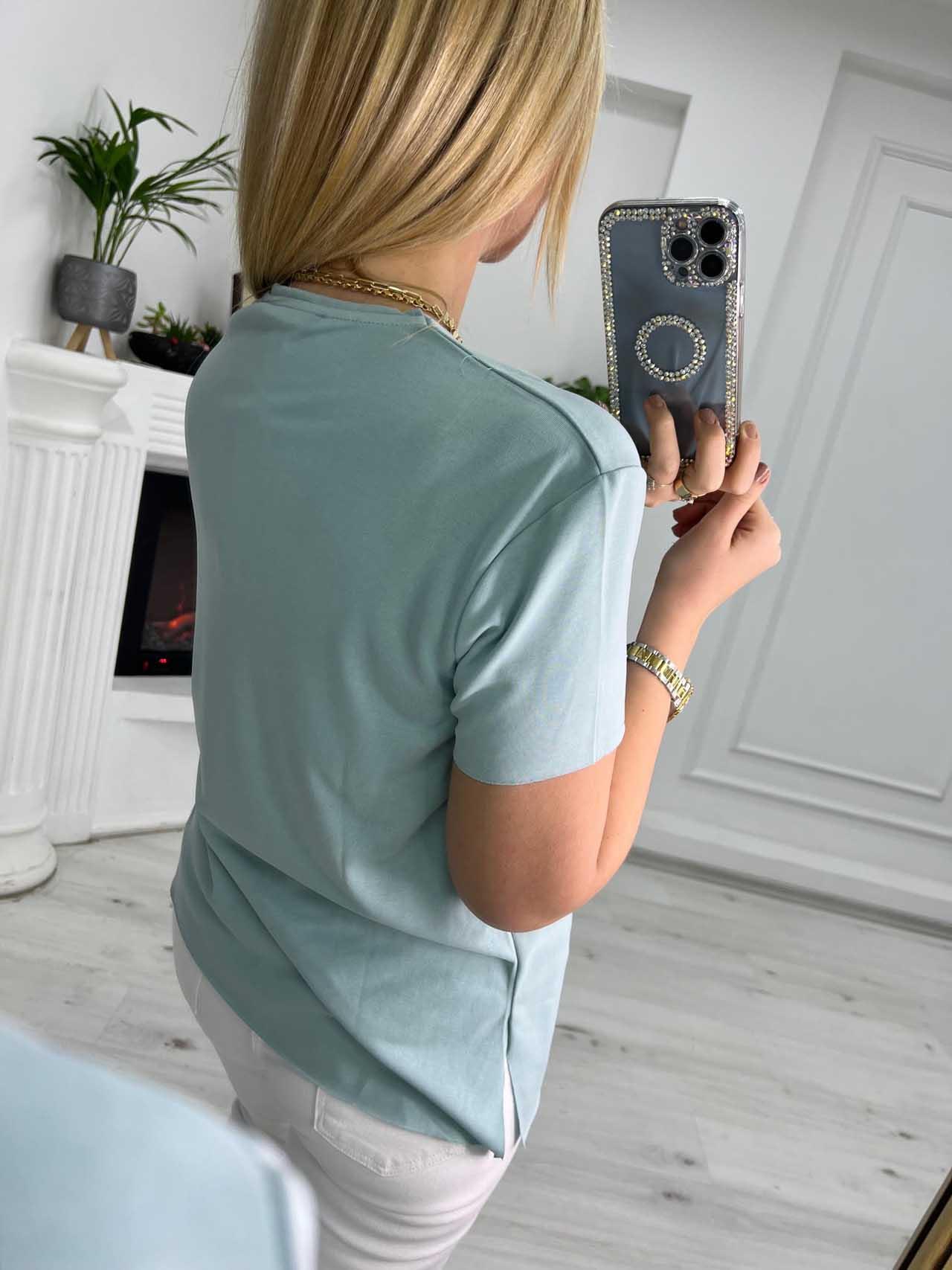 4791 V Yaka Tshirt MİNT