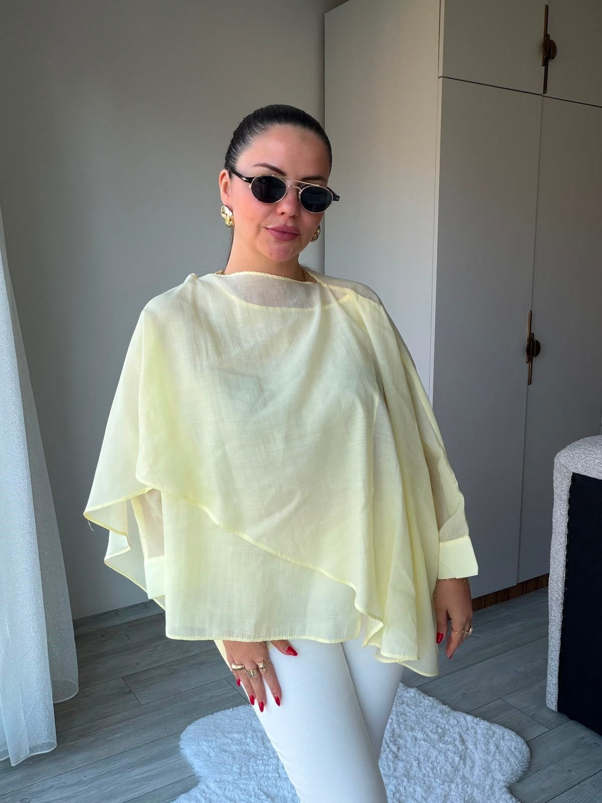 5026 Uçuşan Pelerin Bluz SARI