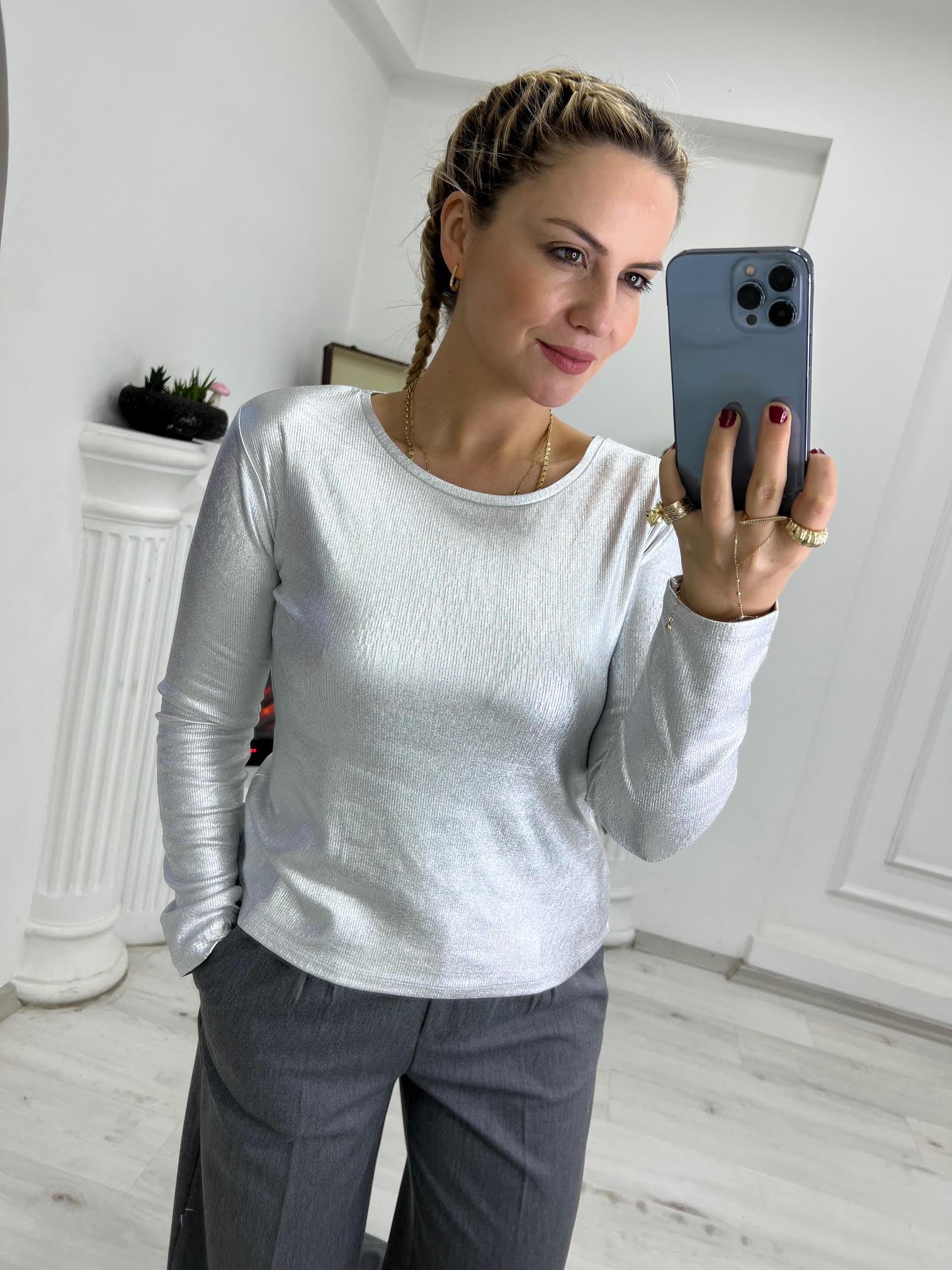 5042 Varaklı Baskılı Tshirt GÜMÜŞ