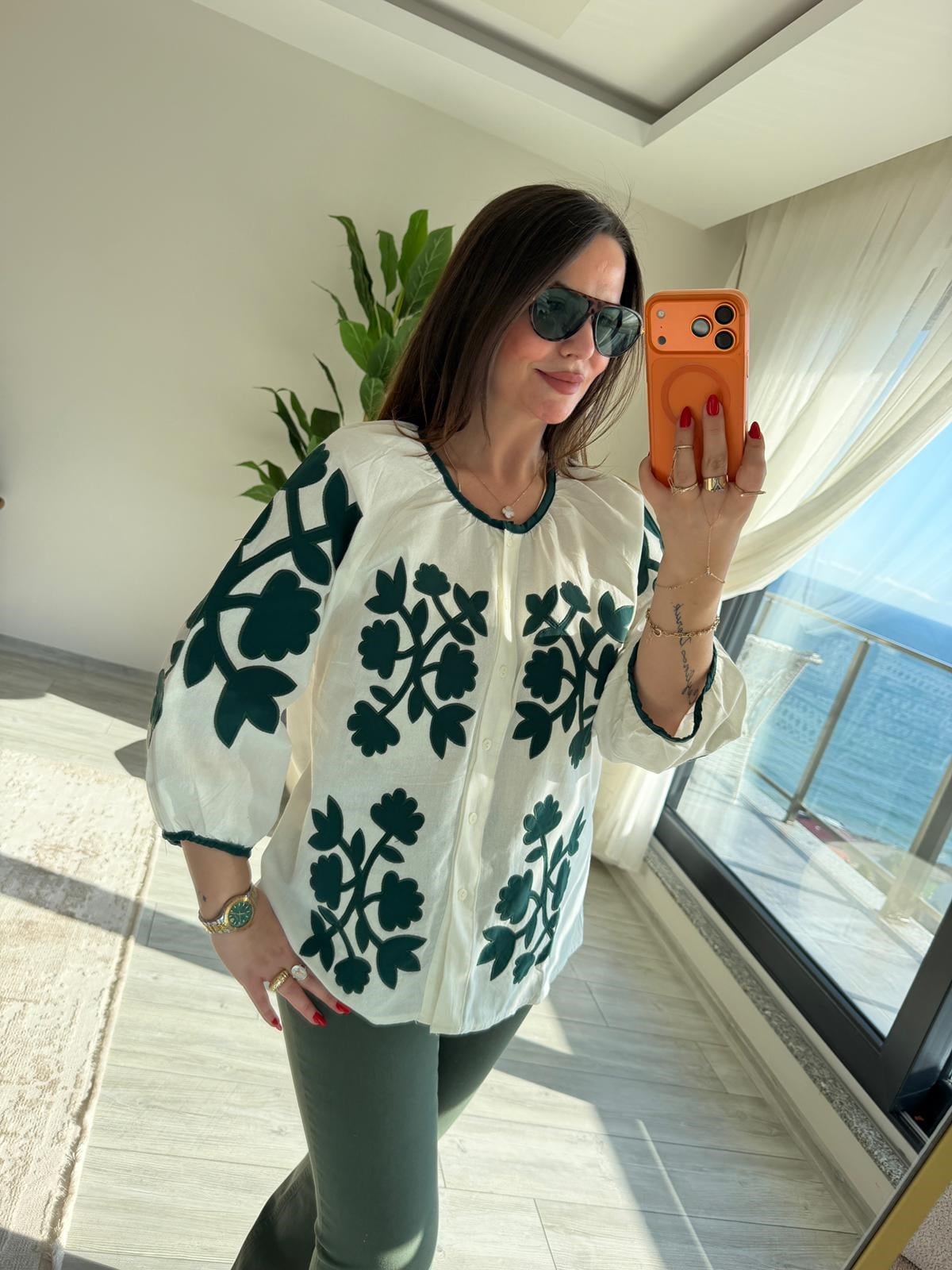 5116 Önü İşlemeli Bluz EKRU