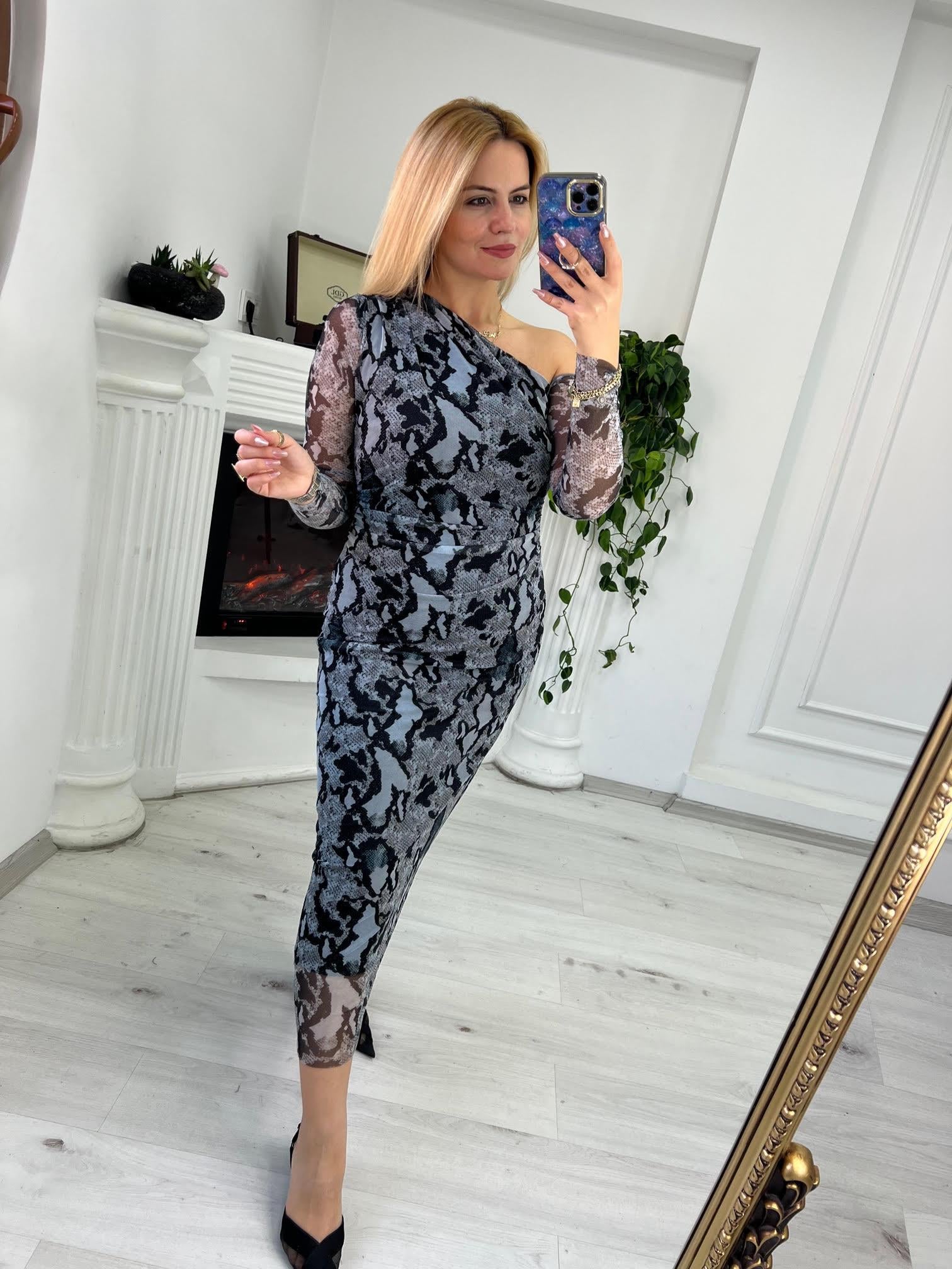 58605 Omuz Detay Tül Elbise FÜME