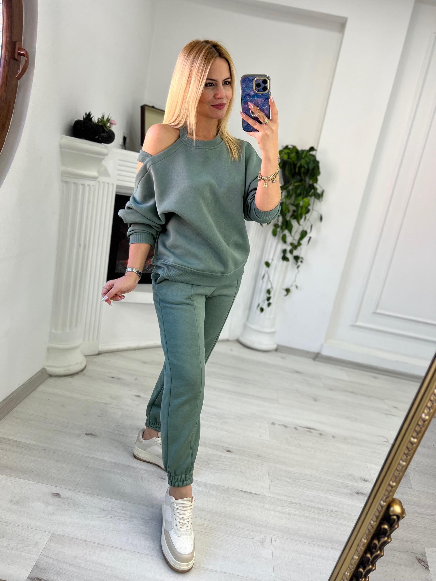 7033 Omuz Bantlı 3 İplik Takım ÇAĞLA