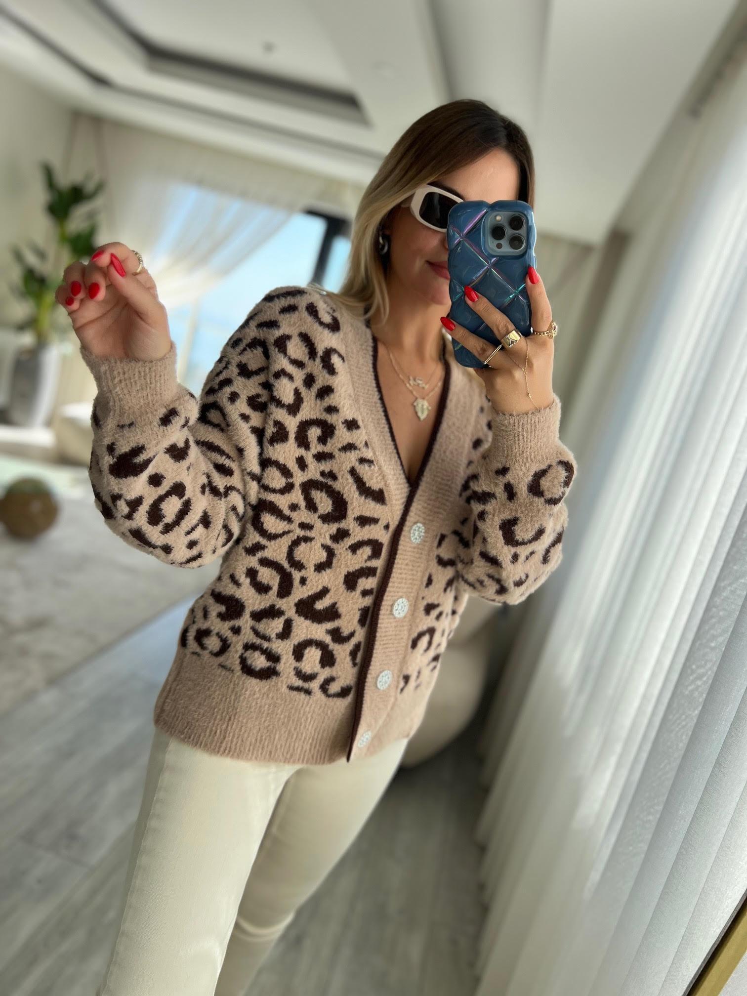 7588 Angora Leopar Desenli Hırka BİSKÜVİ
