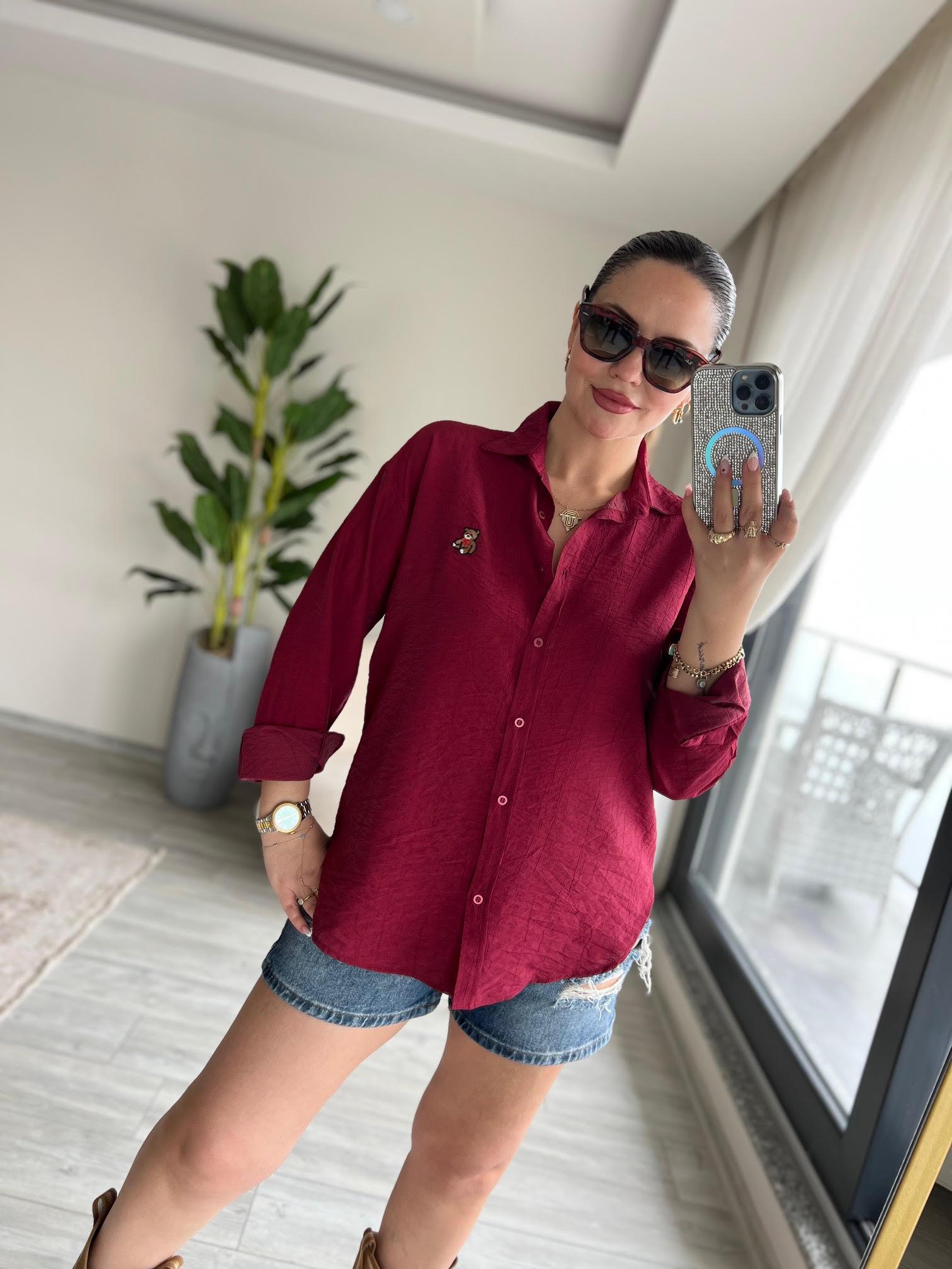 8047 Ayıcık İşlemeli Gömlek BORDO
